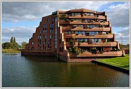 _d3s6128_10.jpg