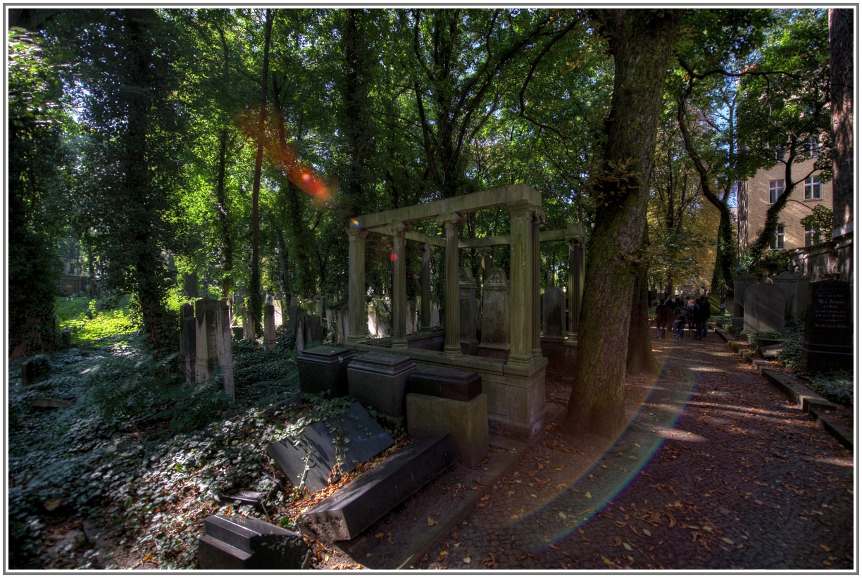 002_1658_1666_tonemapped.jpg