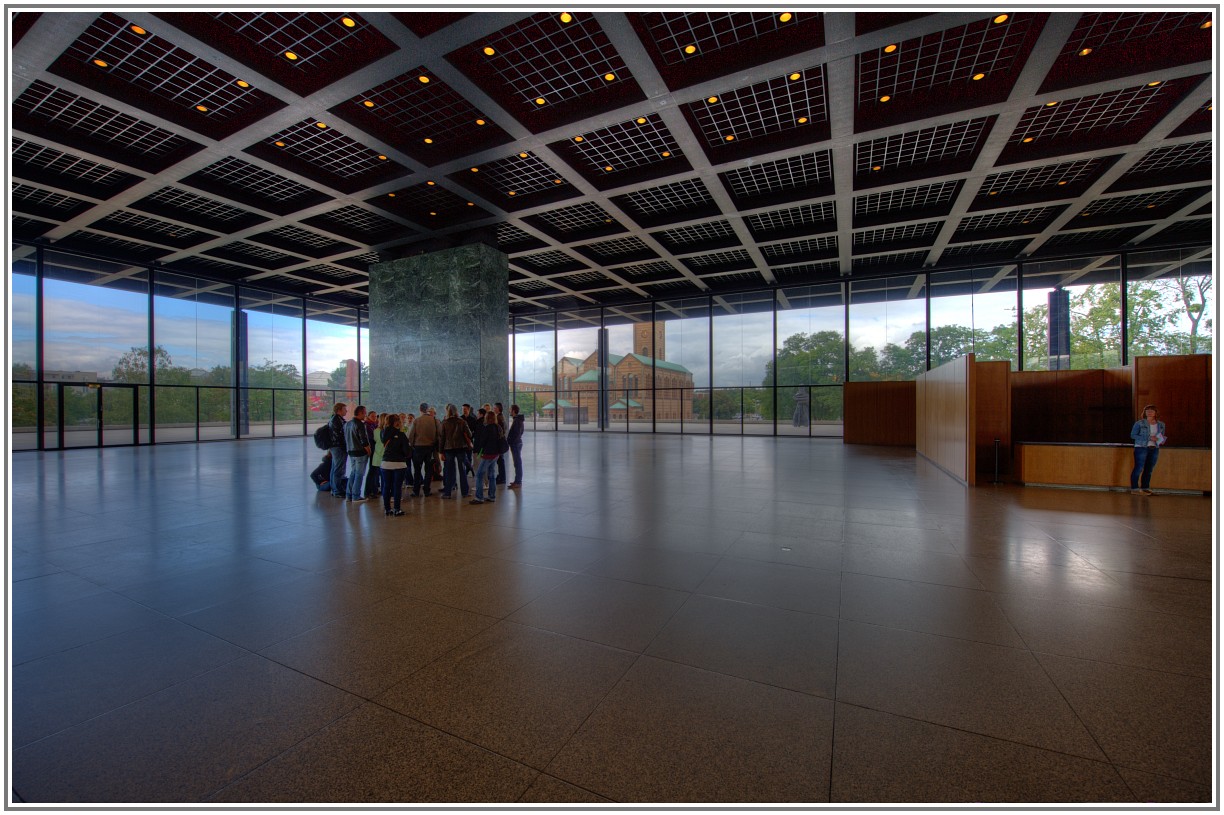 002_2405_2413_tonemapped.jpg