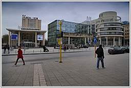 _d3s8000_28.jpg